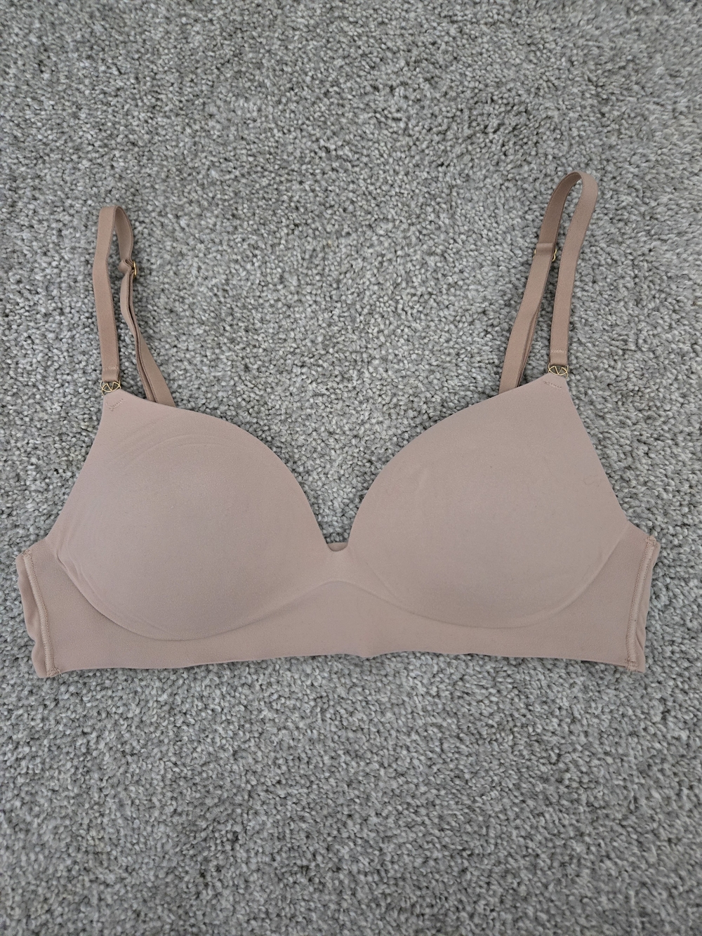 Victoria's Secret Nude Seamless T-Shirt Bra